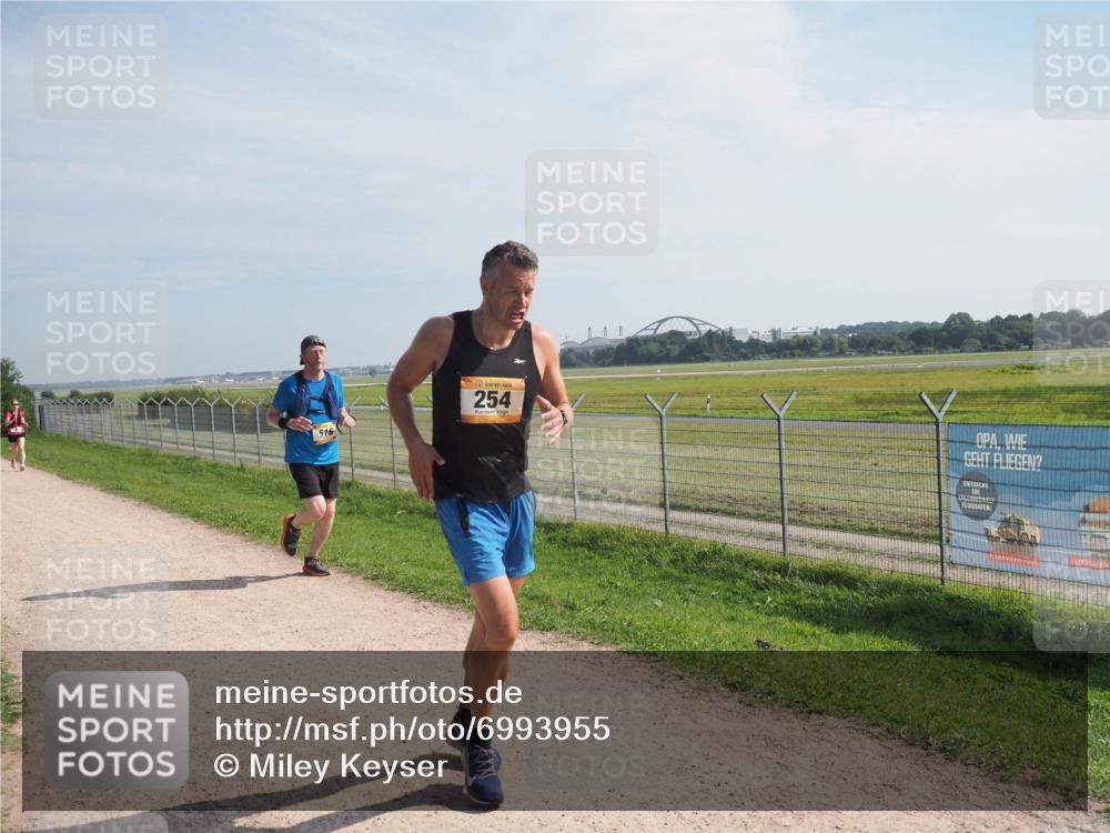 08.09.2024 - Airport Race Miley Keyser http://msf.ph/oto/6993955 08.09.2024 12:14:41 Laufen OLYMPUS, DIGITAL, CAMERA meine-sportfotos.de