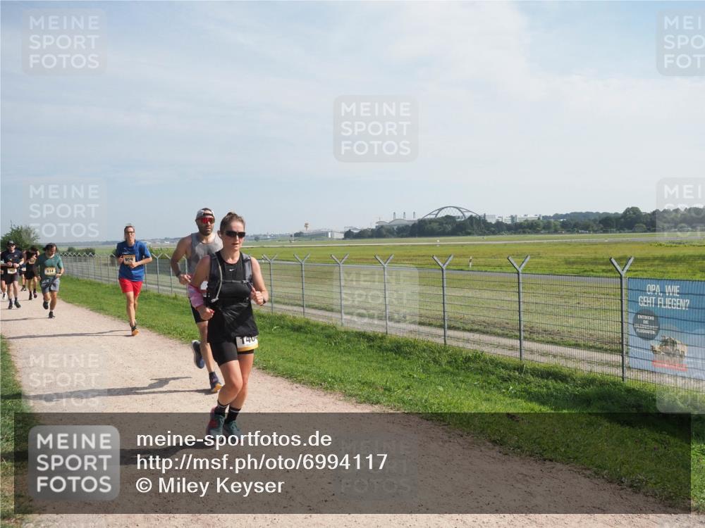 08.09.2024 - Airport Race Miley Keyser http://msf.ph/oto/6994117 08.09.2024 12:14:55 Laufen OLYMPUS, DIGITAL, CAMERA meine-sportfotos.de