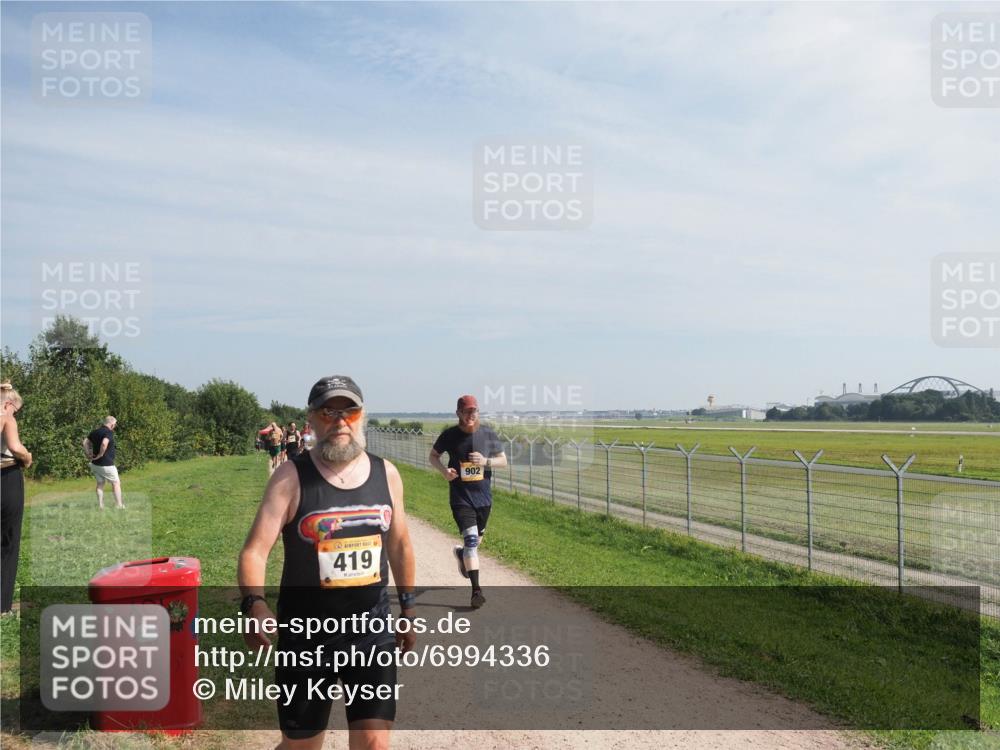 08.09.2024 - Airport Race Miley Keyser http://msf.ph/oto/6994336 08.09.2024 12:15:13 Laufen OLYMPUS, DIGITAL, CAMERA meine-sportfotos.de