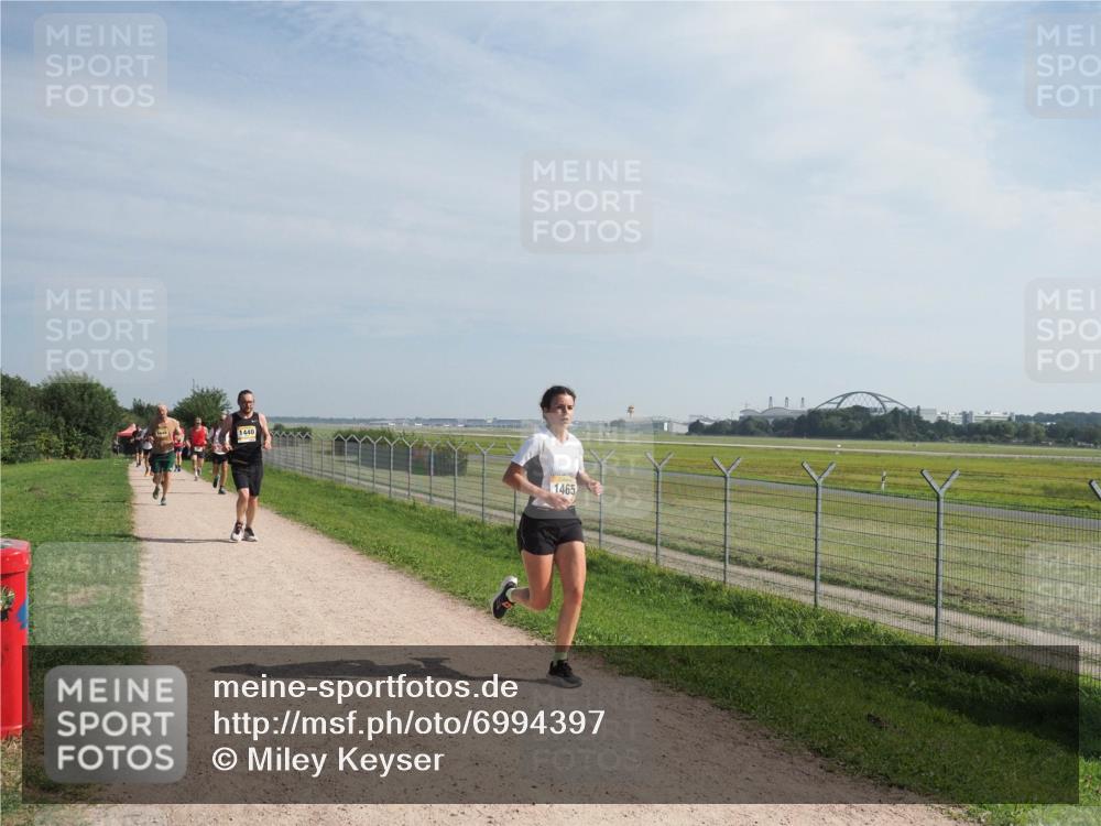 08.09.2024 - Airport Race Miley Keyser http://msf.ph/oto/6994397 08.09.2024 12:15:19 Laufen OLYMPUS, DIGITAL, CAMERA meine-sportfotos.de