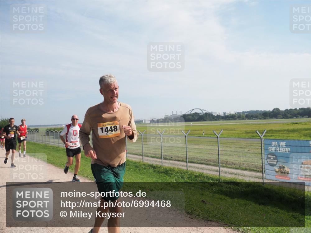 08.09.2024 - Airport Race Miley Keyser http://msf.ph/oto/6994468 08.09.2024 12:15:24 Laufen OLYMPUS, DIGITAL, CAMERA meine-sportfotos.de