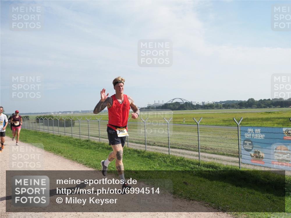 08.09.2024 - Airport Race Miley Keyser http://msf.ph/oto/6994514 08.09.2024 12:15:29 Laufen OLYMPUS, DIGITAL, CAMERA meine-sportfotos.de