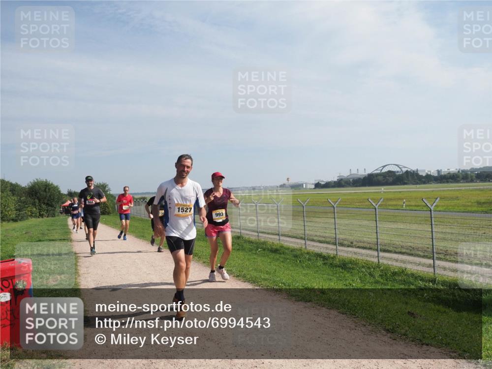 08.09.2024 - Airport Race Miley Keyser http://msf.ph/oto/6994543 08.09.2024 12:15:32 Laufen OLYMPUS, DIGITAL, CAMERA meine-sportfotos.de