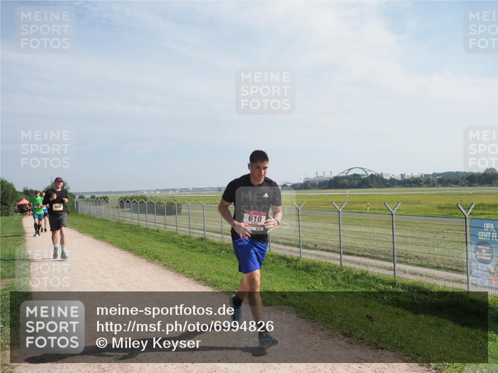 08.09.2024 - Airport Race Miley Keyser http://msf.ph/oto/6994826 08.09.2024 12:15:55 Laufen OLYMPUS, DIGITAL, CAMERA meine-sportfotos.de