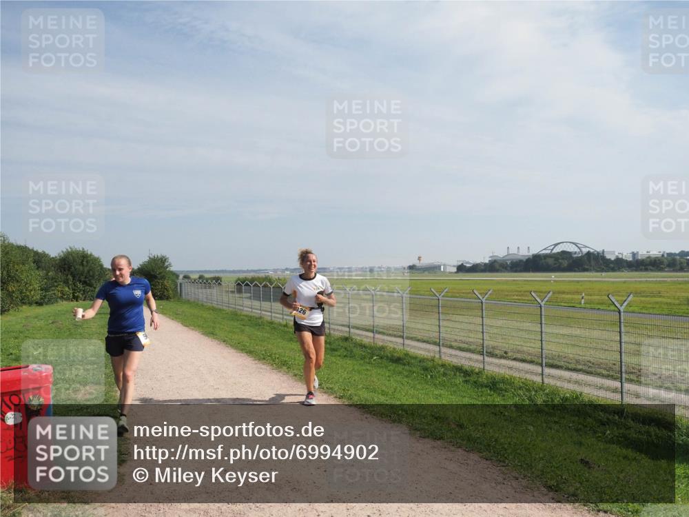 08.09.2024 - Airport Race Miley Keyser http://msf.ph/oto/6994902 08.09.2024 12:16:03 Laufen OLYMPUS, DIGITAL, CAMERA meine-sportfotos.de