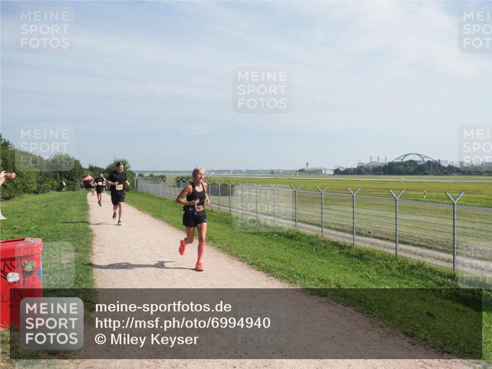 08.09.2024 - Airport Race Miley Keyser http://msf.ph/oto/6994940 08.09.2024 12:16:12 Laufen OLYMPUS, DIGITAL, CAMERA meine-sportfotos.de