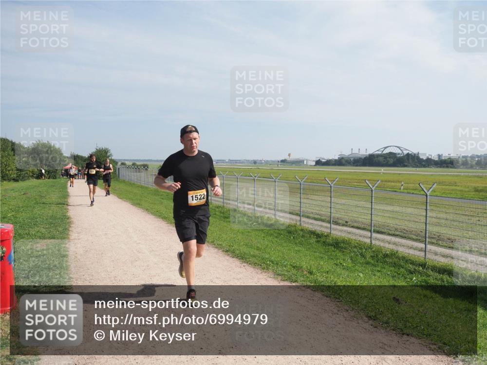 08.09.2024 - Airport Race Miley Keyser http://msf.ph/oto/6994979 08.09.2024 12:16:15 Laufen OLYMPUS, DIGITAL, CAMERA meine-sportfotos.de