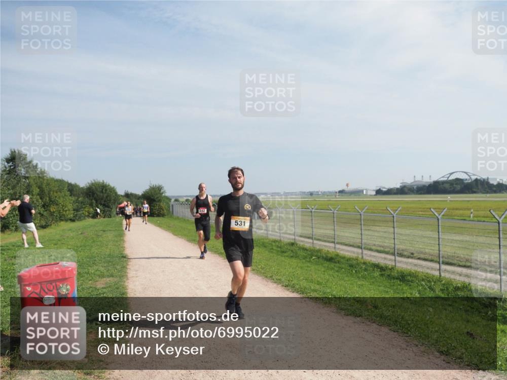 08.09.2024 - Airport Race Miley Keyser http://msf.ph/oto/6995022 08.09.2024 12:16:19 Laufen OLYMPUS, DIGITAL, CAMERA meine-sportfotos.de