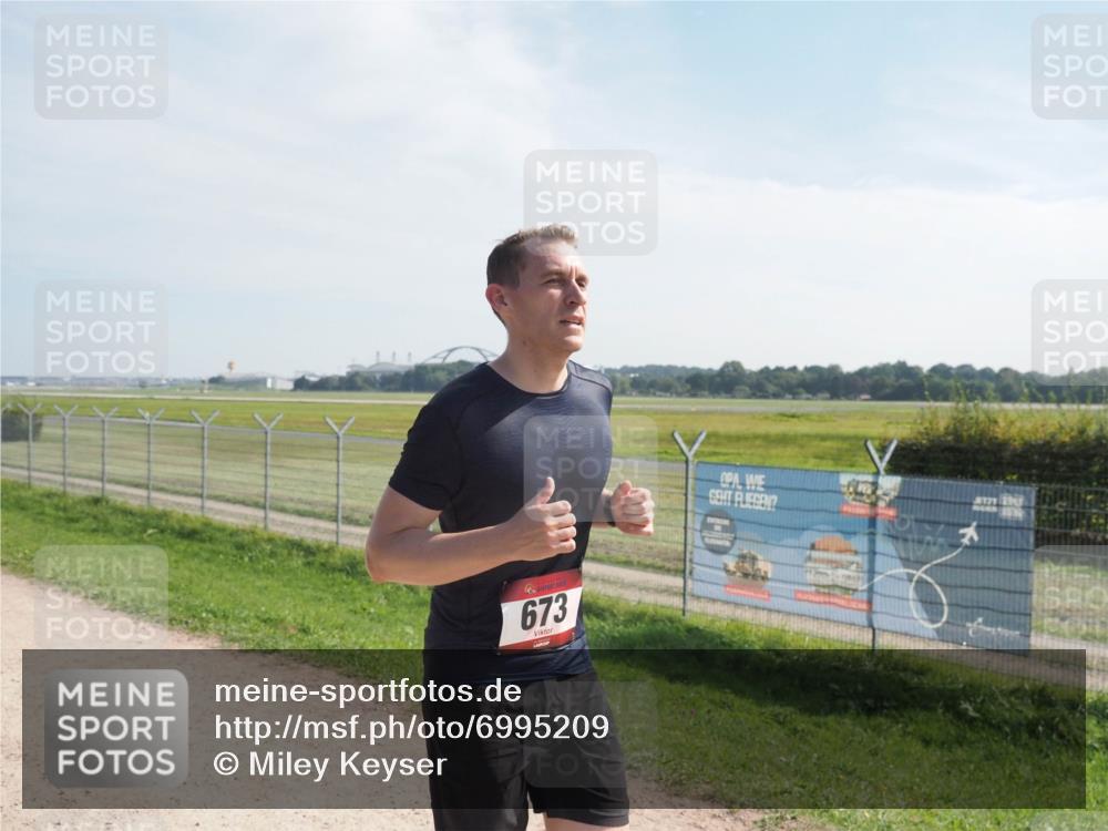 08.09.2024 - Airport Race Miley Keyser http://msf.ph/oto/6995209 08.09.2024 12:16:38 Laufen OLYMPUS, DIGITAL, CAMERA meine-sportfotos.de