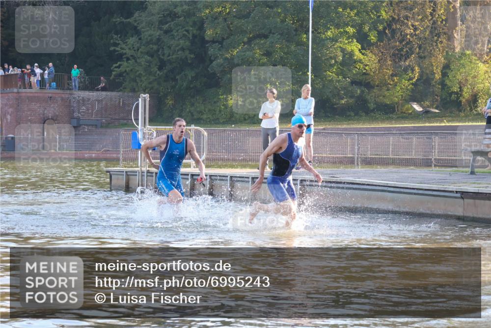 08.09.2024 - Stadtparktriathlon Luisa Fischer http://msf.ph/oto/6995243 08.09.2024 08:44:12 Schwimmen 7, 10 meine-sportfotos.de
