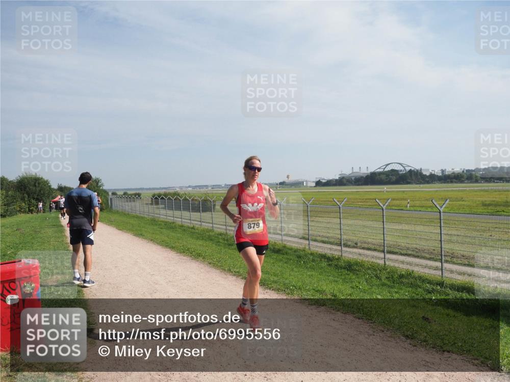 08.09.2024 - Airport Race Miley Keyser http://msf.ph/oto/6995556 08.09.2024 12:17:23 Laufen OLYMPUS, DIGITAL, CAMERA meine-sportfotos.de
