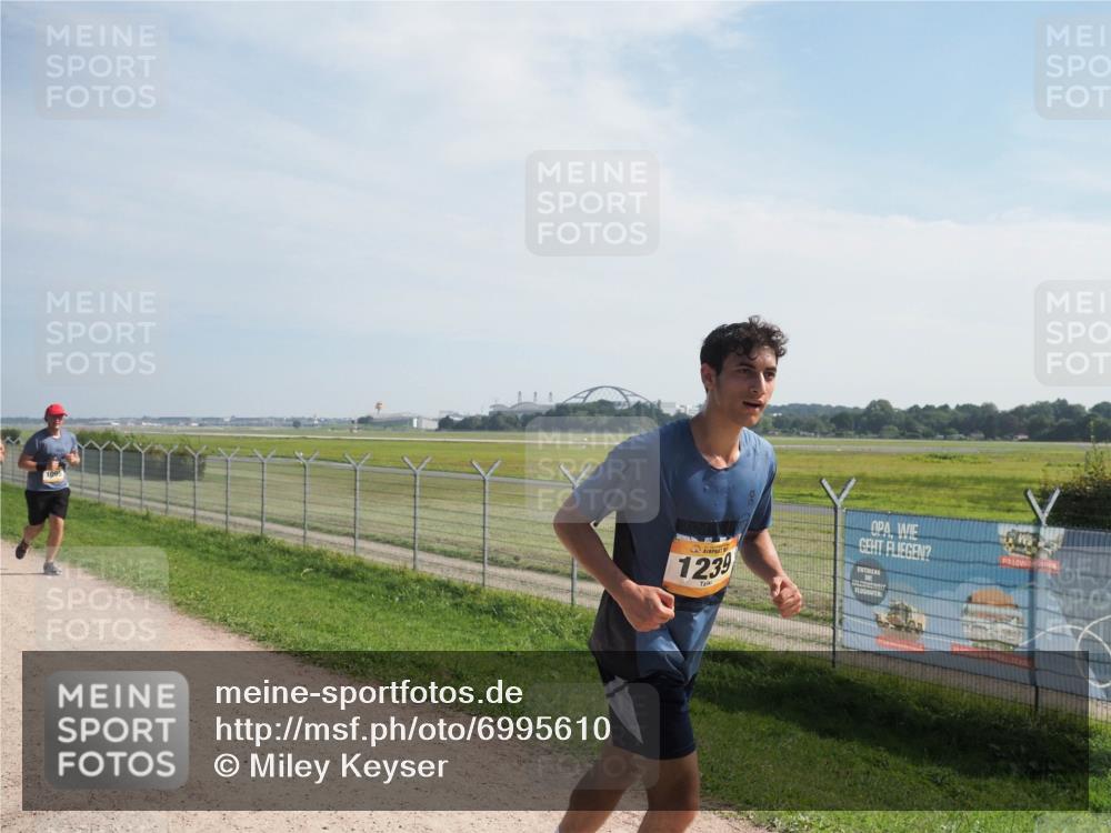 08.09.2024 - Airport Race Miley Keyser http://msf.ph/oto/6995610 08.09.2024 12:17:29 Laufen OLYMPUS, DIGITAL, CAMERA meine-sportfotos.de