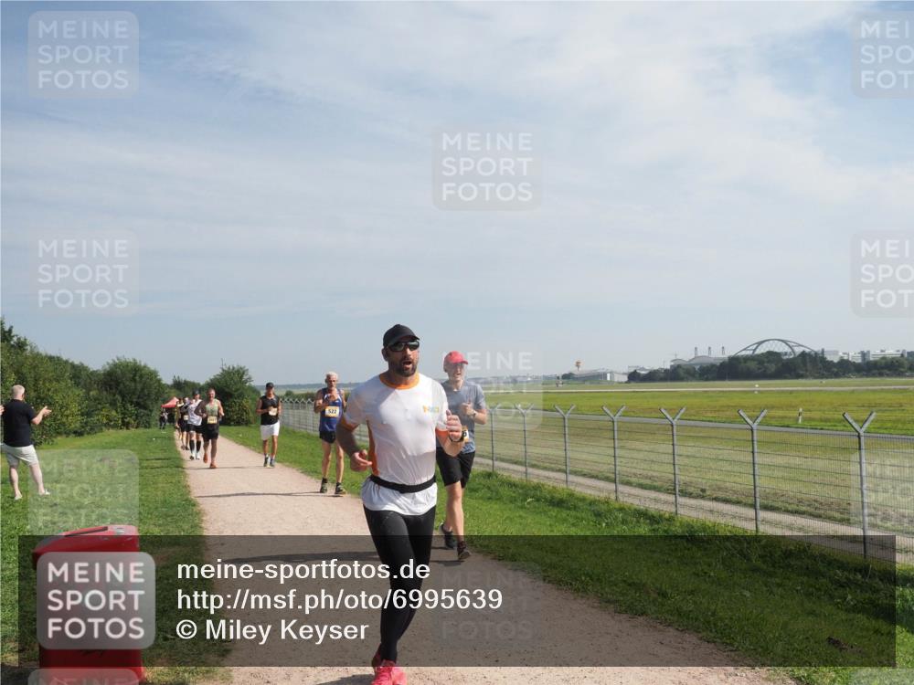 08.09.2024 - Airport Race Miley Keyser http://msf.ph/oto/6995639 08.09.2024 12:17:31 Laufen OLYMPUS, DIGITAL, CAMERA meine-sportfotos.de