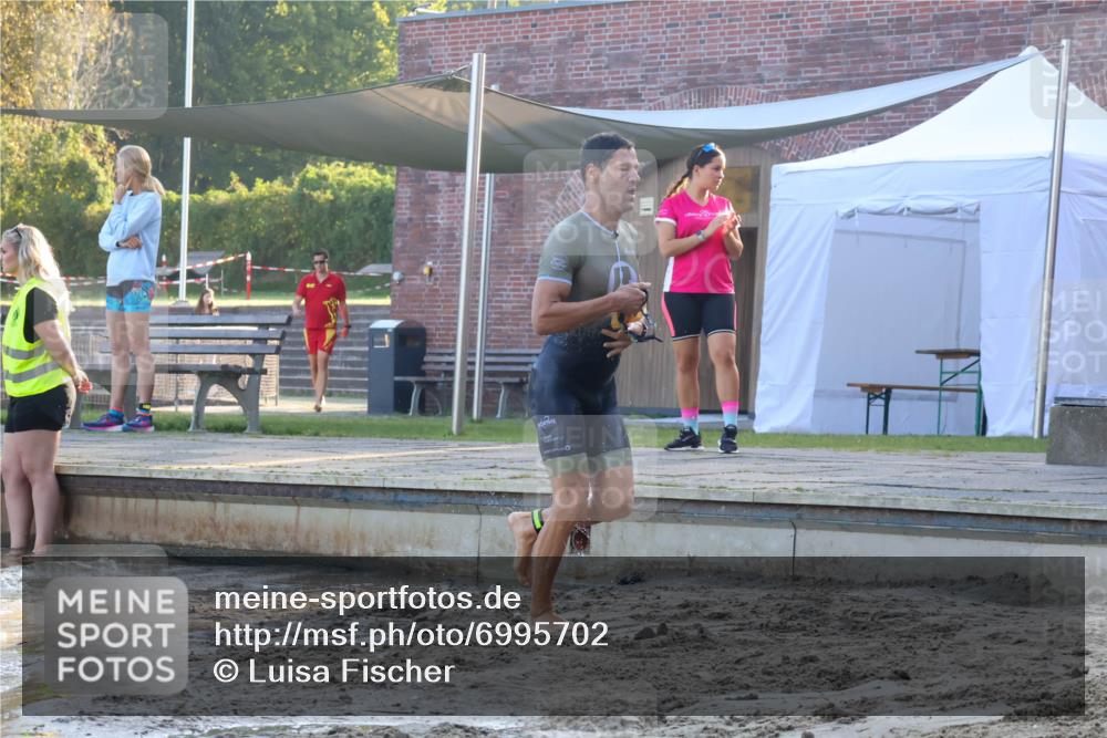 08.09.2024 - Stadtparktriathlon Luisa Fischer http://msf.ph/oto/6995702 08.09.2024 08:46:37 Schwimmen 19, 22, 25, 26, 29, 34, 47, 50, 68, 86 meine-sportfotos.de