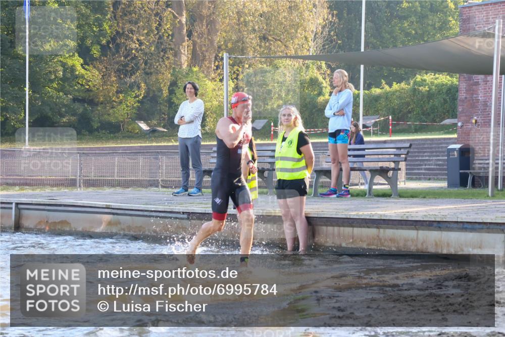 08.09.2024 - Stadtparktriathlon Luisa Fischer http://msf.ph/oto/6995784 08.09.2024 08:46:51 Schwimmen 20, 25, 29, 33, 48, 77, 83, 89 meine-sportfotos.de