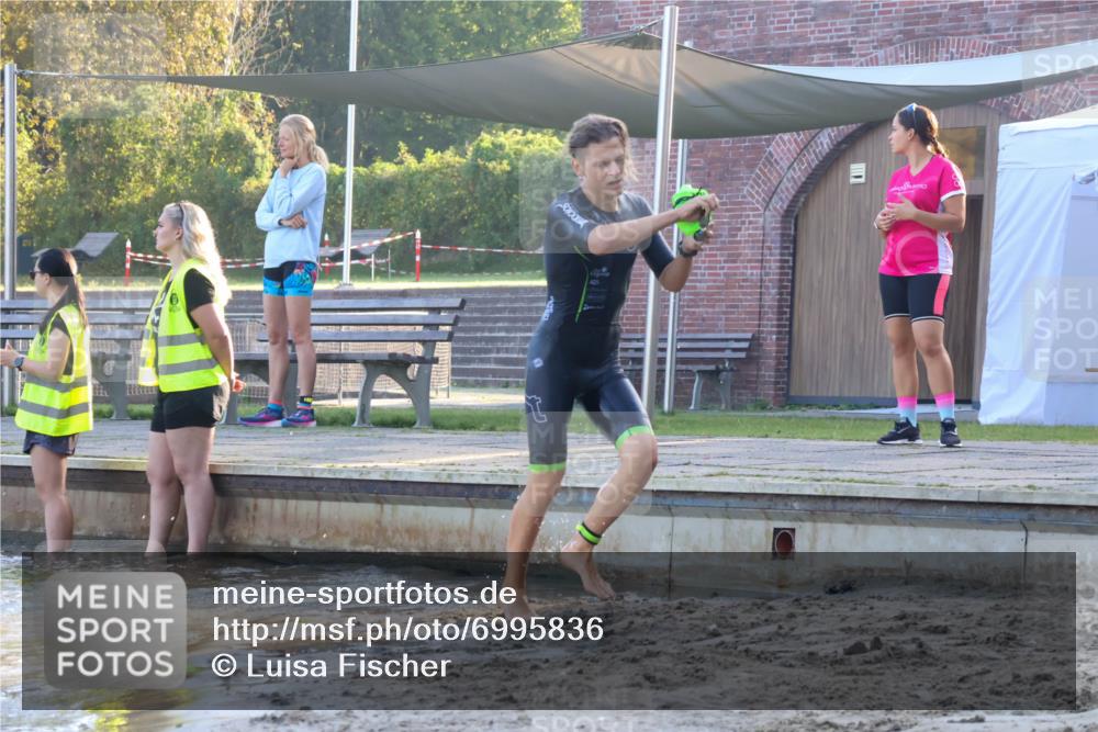 08.09.2024 - Stadtparktriathlon Luisa Fischer http://msf.ph/oto/6995836 08.09.2024 08:47:03 Schwimmen 3, 20, 78, 80, 89 meine-sportfotos.de