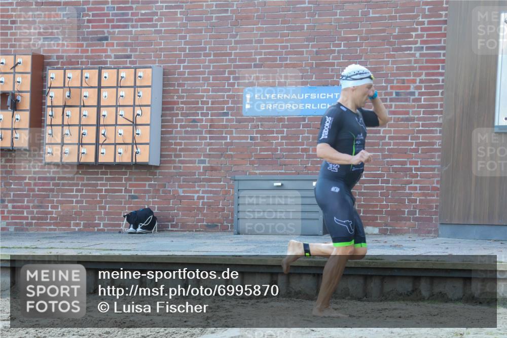 08.09.2024 - Stadtparktriathlon Luisa Fischer http://msf.ph/oto/6995870 08.09.2024 08:47:10 Schwimmen 3, 39, 44, 78, 80 meine-sportfotos.de