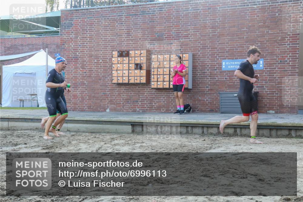 08.09.2024 - Stadtparktriathlon Luisa Fischer http://msf.ph/oto/6996113 08.09.2024 08:48:03 Schwimmen 15, 21, 23, 35, 37, 40, 45, 54, 60, 66, 67, 72, 74, 82 meine-sportfotos.de