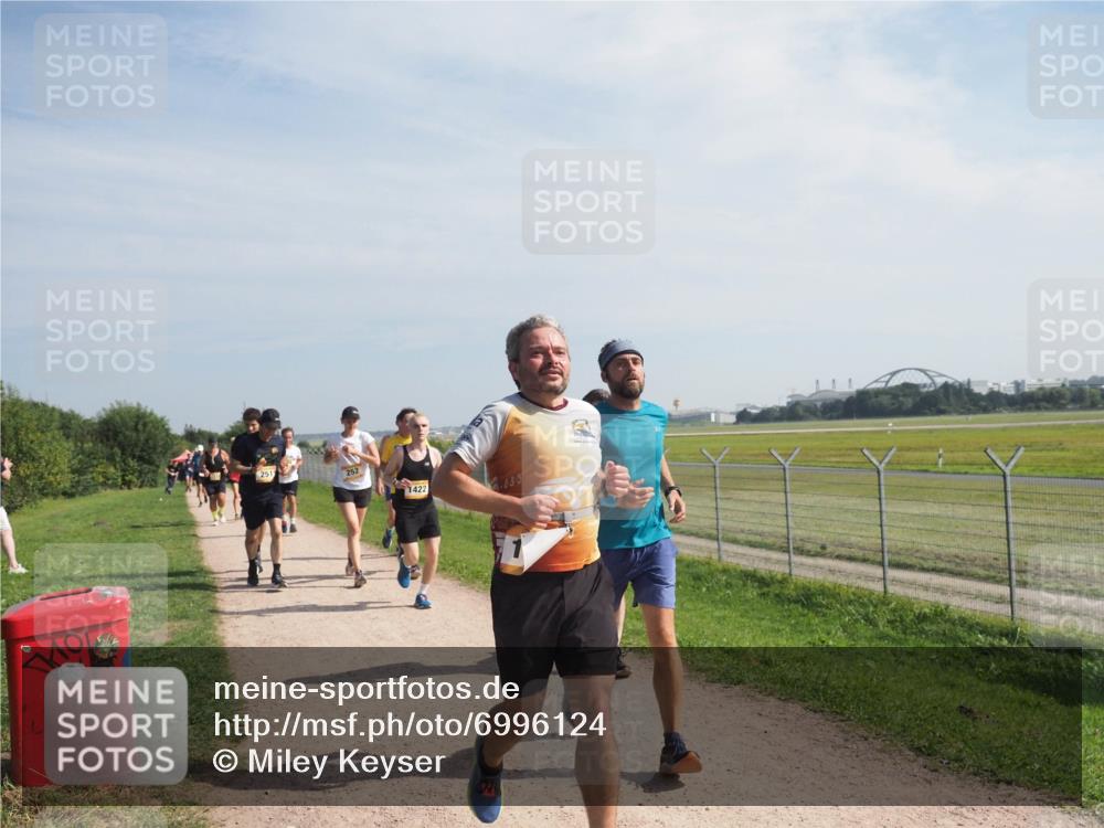 08.09.2024 - Airport Race Miley Keyser http://msf.ph/oto/6996124 08.09.2024 12:18:05 Laufen OLYMPUS, DIGITAL, CAMERA meine-sportfotos.de
