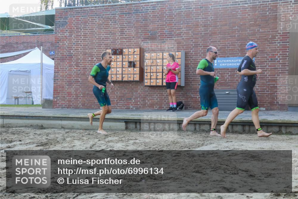 08.09.2024 - Stadtparktriathlon Luisa Fischer http://msf.ph/oto/6996134 08.09.2024 08:48:04 Schwimmen 15, 21, 23, 35, 37, 40, 54, 60, 66, 67, 72, 74, 82 meine-sportfotos.de