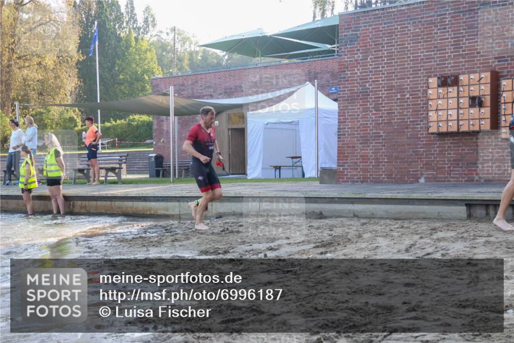 08.09.2024 - Stadtparktriathlon Luisa Fischer http://msf.ph/oto/6996187 08.09.2024 08:48:08 Schwimmen 15, 24, 27, 37, 40, 46, 57, 58, 60, 64, 66, 67, 74, 82 meine-sportfotos.de
