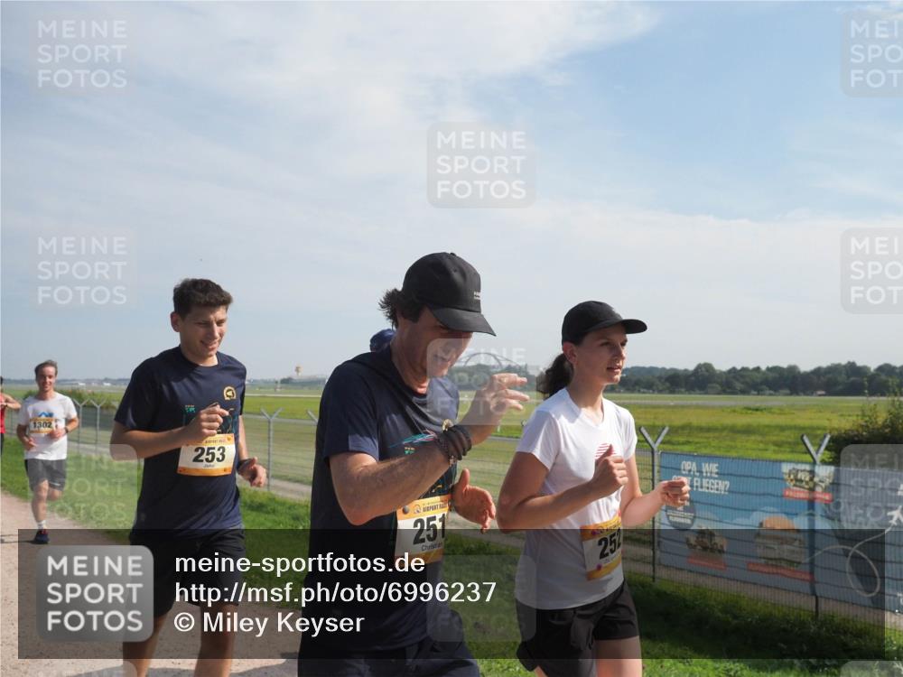 08.09.2024 - Airport Race Miley Keyser http://msf.ph/oto/6996237 08.09.2024 12:18:09 Laufen OLYMPUS, DIGITAL, CAMERA meine-sportfotos.de