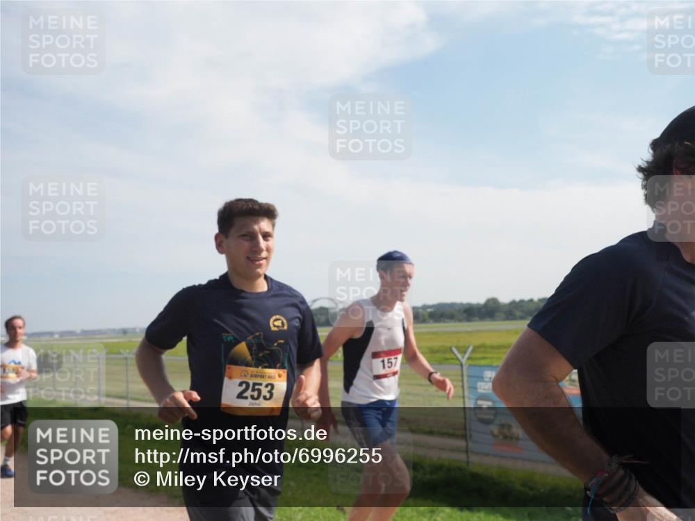 08.09.2024 - Airport Race Miley Keyser http://msf.ph/oto/6996255 08.09.2024 12:18:09 Laufen OLYMPUS, DIGITAL, CAMERA meine-sportfotos.de