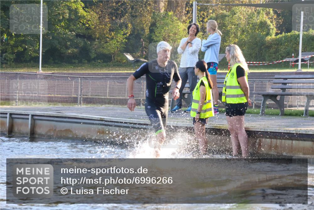 08.09.2024 - Stadtparktriathlon Luisa Fischer http://msf.ph/oto/6996266 08.09.2024 08:48:22 Schwimmen 6, 24, 27, 46, 57, 58 meine-sportfotos.de