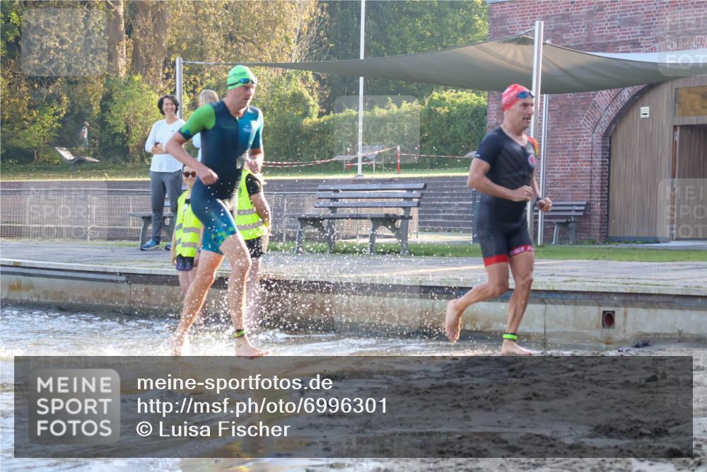 08.09.2024 - Stadtparktriathlon Luisa Fischer http://msf.ph/oto/6996301 08.09.2024 08:48:31 Schwimmen 4, 6, 14, 61, 65 meine-sportfotos.de