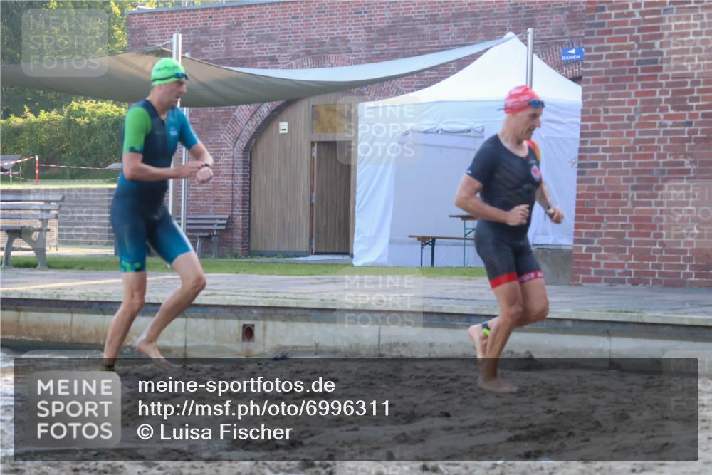 08.09.2024 - Stadtparktriathlon Luisa Fischer http://msf.ph/oto/6996311 08.09.2024 08:48:32 Schwimmen 4, 14, 61, 65 meine-sportfotos.de