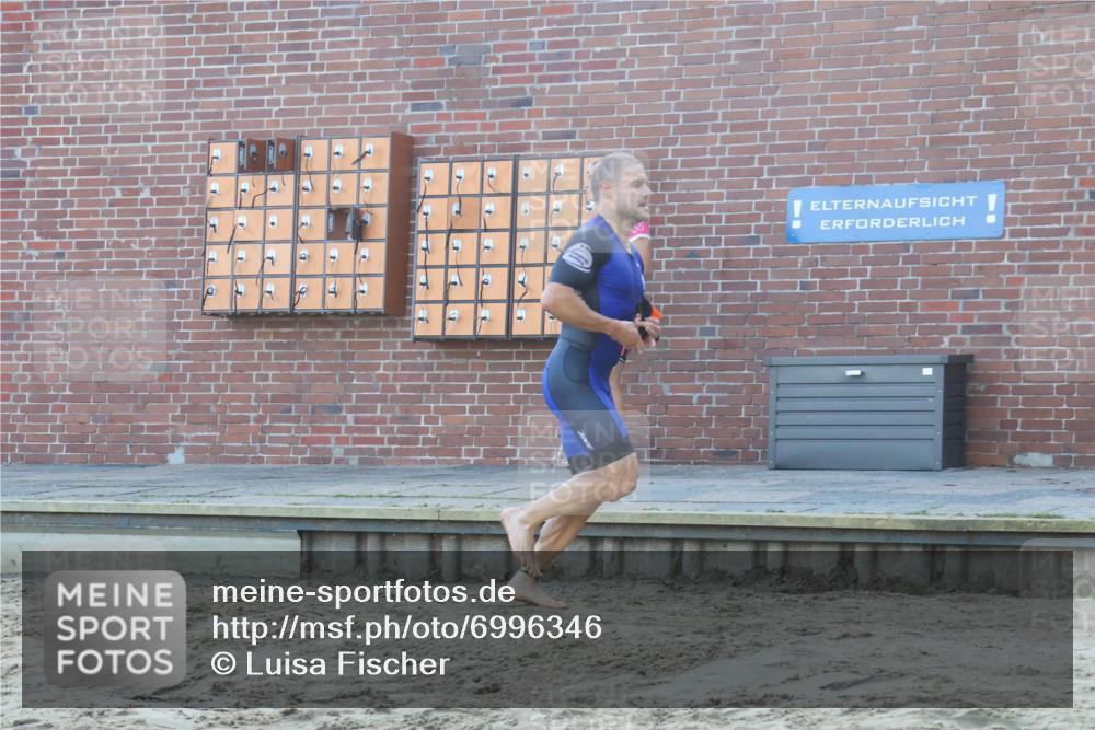 08.09.2024 - Stadtparktriathlon Luisa Fischer http://msf.ph/oto/6996346 08.09.2024 08:48:38 Schwimmen 4, 14, 61, 65 meine-sportfotos.de