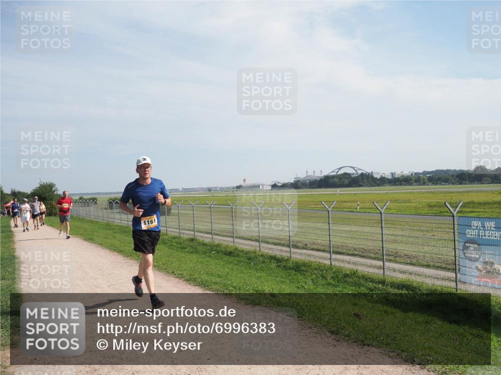 08.09.2024 - Airport Race Miley Keyser http://msf.ph/oto/6996383 08.09.2024 12:18:18 Laufen OLYMPUS, DIGITAL, CAMERA meine-sportfotos.de