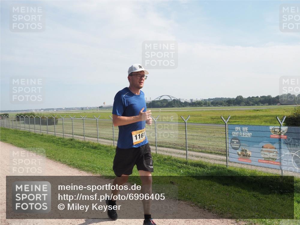 08.09.2024 - Airport Race Miley Keyser http://msf.ph/oto/6996405 08.09.2024 12:18:19 Laufen OLYMPUS, DIGITAL, CAMERA meine-sportfotos.de
