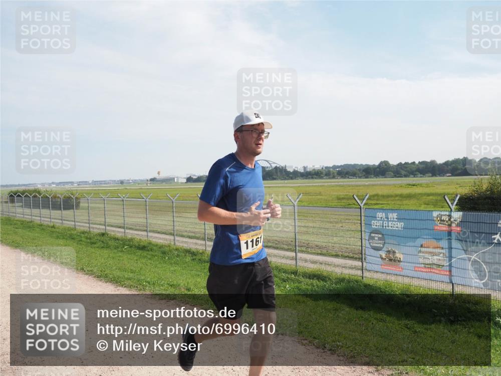 08.09.2024 - Airport Race Miley Keyser http://msf.ph/oto/6996410 08.09.2024 12:18:19 Laufen OLYMPUS, DIGITAL, CAMERA meine-sportfotos.de