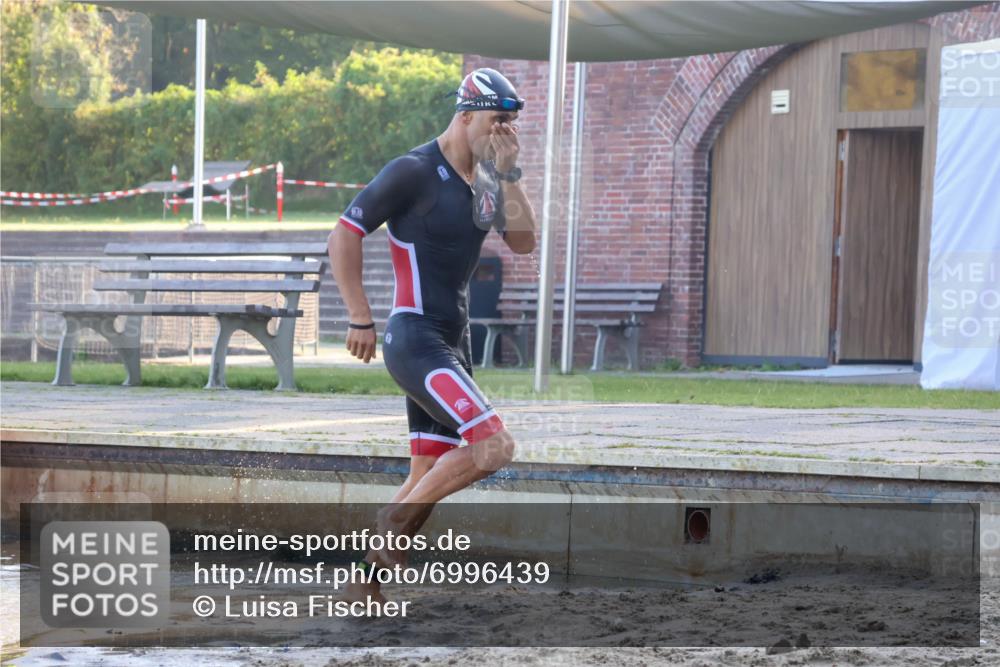 08.09.2024 - Stadtparktriathlon Luisa Fischer http://msf.ph/oto/6996439 08.09.2024 08:49:14 Schwimmen 88 meine-sportfotos.de