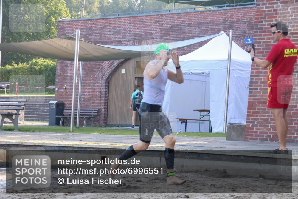 08.09.2024 - Stadtparktriathlon Luisa Fischer http://msf.ph/oto/6996551 08.09.2024 08:57:16 Schwimmen 114, 122 meine-sportfotos.de