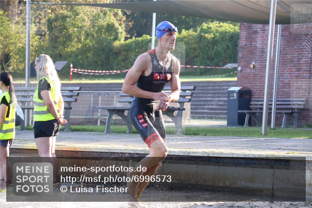 08.09.2024 - Stadtparktriathlon Luisa Fischer http://msf.ph/oto/6996573 08.09.2024 08:57:19 Schwimmen 99, 114, 122 meine-sportfotos.de