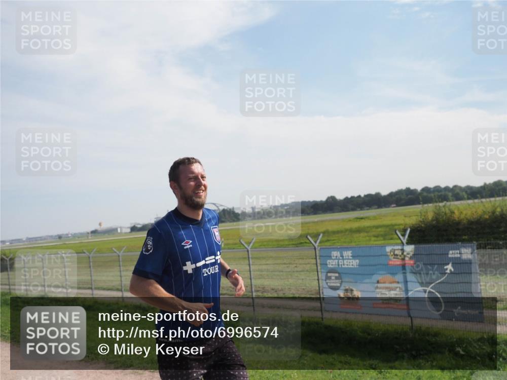 08.09.2024 - Airport Race Miley Keyser http://msf.ph/oto/6996574 08.09.2024 12:18:38 Laufen OLYMPUS, DIGITAL, CAMERA meine-sportfotos.de