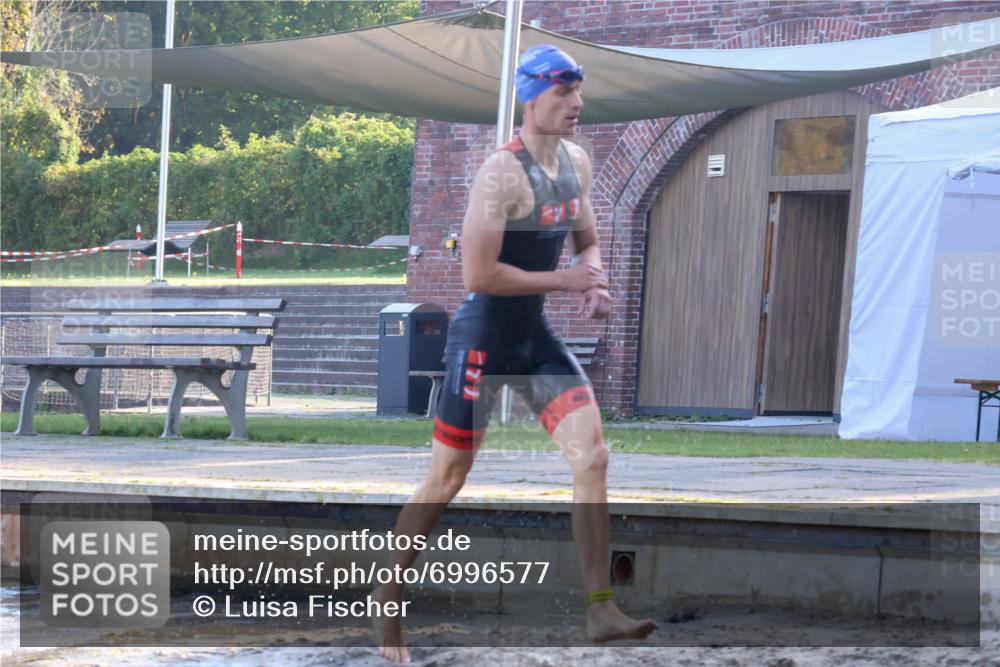 08.09.2024 - Stadtparktriathlon Luisa Fischer http://msf.ph/oto/6996577 08.09.2024 08:57:20 Schwimmen 99, 114, 122 meine-sportfotos.de