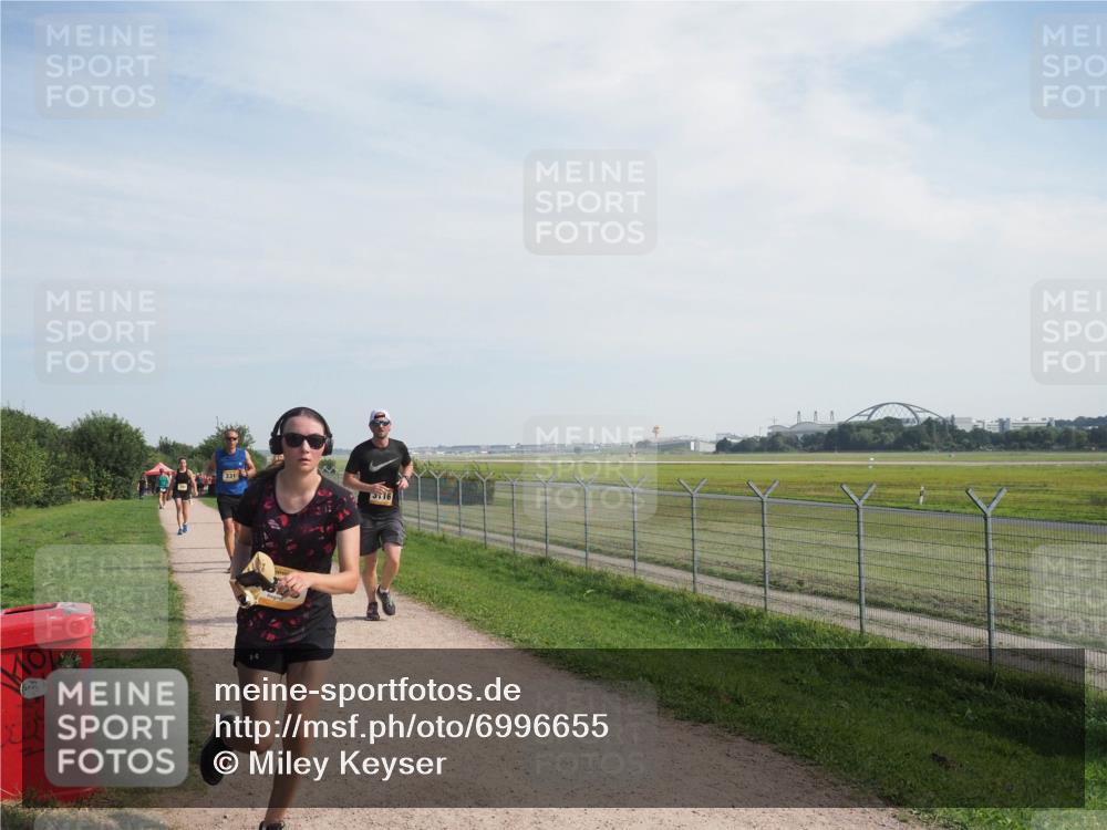 08.09.2024 - Airport Race Miley Keyser http://msf.ph/oto/6996655 08.09.2024 12:18:44 Laufen OLYMPUS, DIGITAL, CAMERA meine-sportfotos.de
