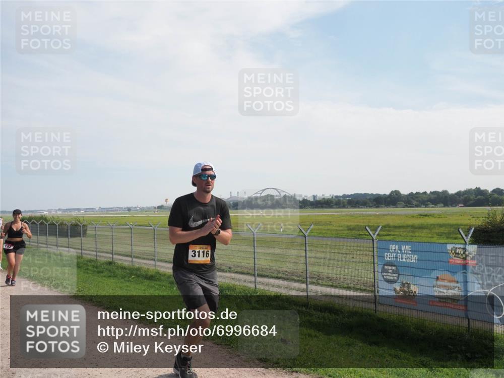 08.09.2024 - Airport Race Miley Keyser http://msf.ph/oto/6996684 08.09.2024 12:18:45 Laufen OLYMPUS, DIGITAL, CAMERA meine-sportfotos.de