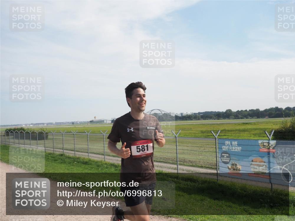 08.09.2024 - Airport Race Miley Keyser http://msf.ph/oto/6996813 08.09.2024 12:18:51 Laufen OLYMPUS, DIGITAL, CAMERA meine-sportfotos.de