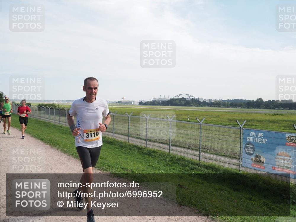 08.09.2024 - Airport Race Miley Keyser http://msf.ph/oto/6996952 08.09.2024 12:19:07 Laufen OLYMPUS, DIGITAL, CAMERA meine-sportfotos.de