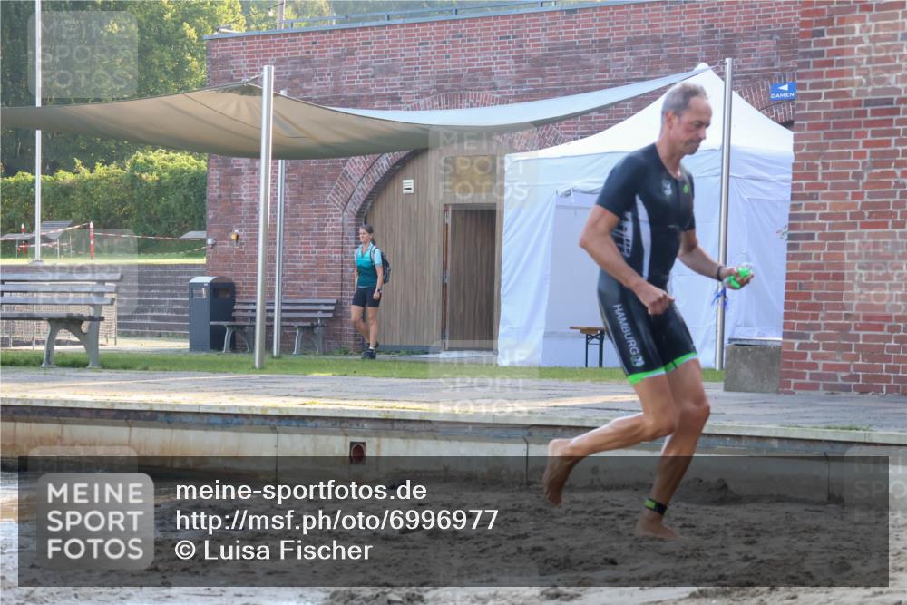 08.09.2024 - Stadtparktriathlon Luisa Fischer http://msf.ph/oto/6996977 08.09.2024 08:58:44 Schwimmen 91, 92, 93, 98, 110, 112, 120, 127 meine-sportfotos.de