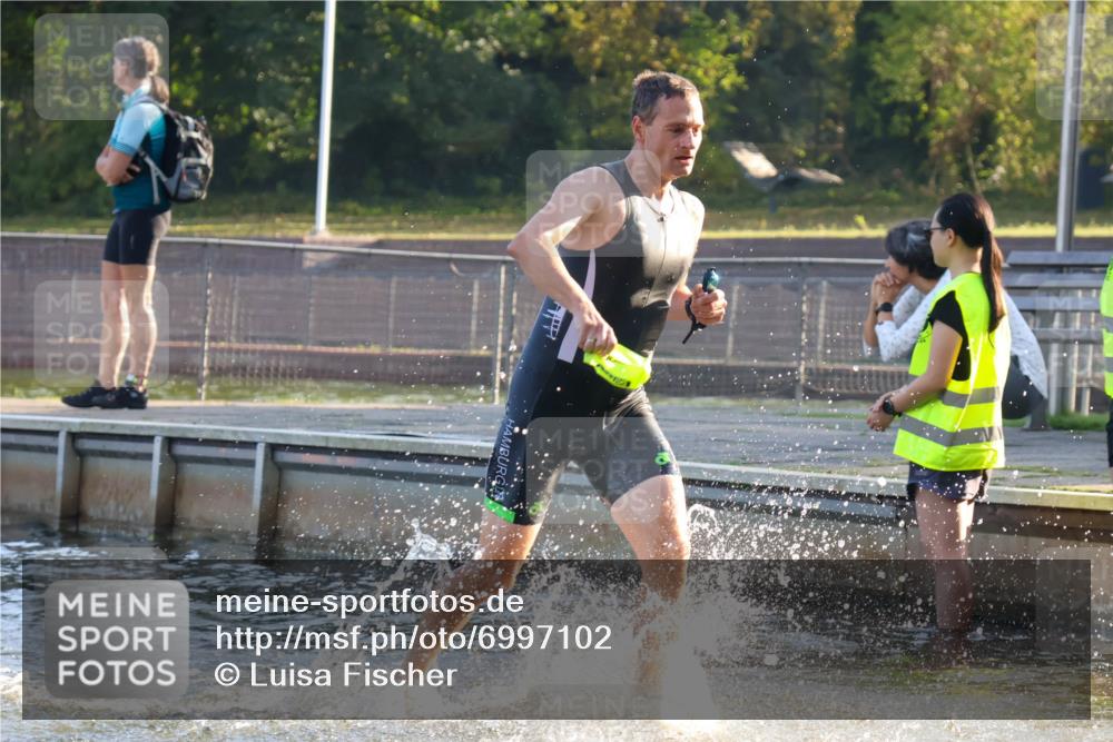 08.09.2024 - Stadtparktriathlon Luisa Fischer http://msf.ph/oto/6997102 08.09.2024 08:59:12 Schwimmen 94, 97, 119 meine-sportfotos.de