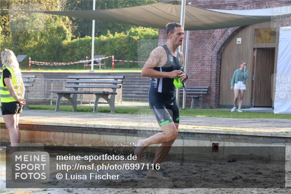 08.09.2024 - Stadtparktriathlon Luisa Fischer http://msf.ph/oto/6997116 08.09.2024 08:59:14 Schwimmen 94, 97, 109, 119 meine-sportfotos.de