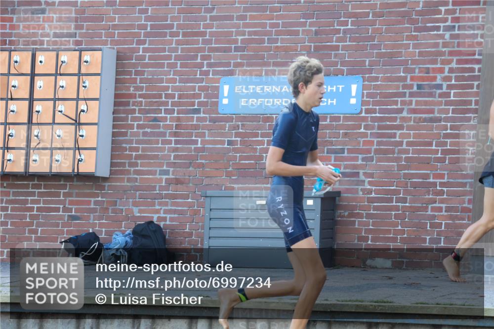 08.09.2024 - Stadtparktriathlon Luisa Fischer http://msf.ph/oto/6997234 08.09.2024 08:59:29 Schwimmen 107, 109, 113, 117, 128 meine-sportfotos.de