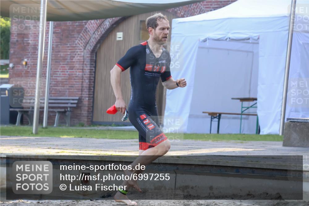08.09.2024 - Stadtparktriathlon Luisa Fischer http://msf.ph/oto/6997255 08.09.2024 08:59:34 Schwimmen 107, 116 meine-sportfotos.de