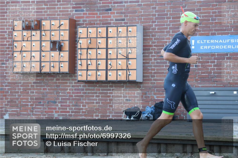 08.09.2024 - Stadtparktriathlon Luisa Fischer http://msf.ph/oto/6997326 08.09.2024 08:59:44 Schwimmen 116, 124 meine-sportfotos.de