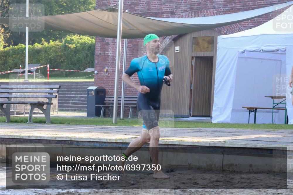 08.09.2024 - Stadtparktriathlon Luisa Fischer http://msf.ph/oto/6997350 08.09.2024 08:59:48 Schwimmen 116, 124 meine-sportfotos.de